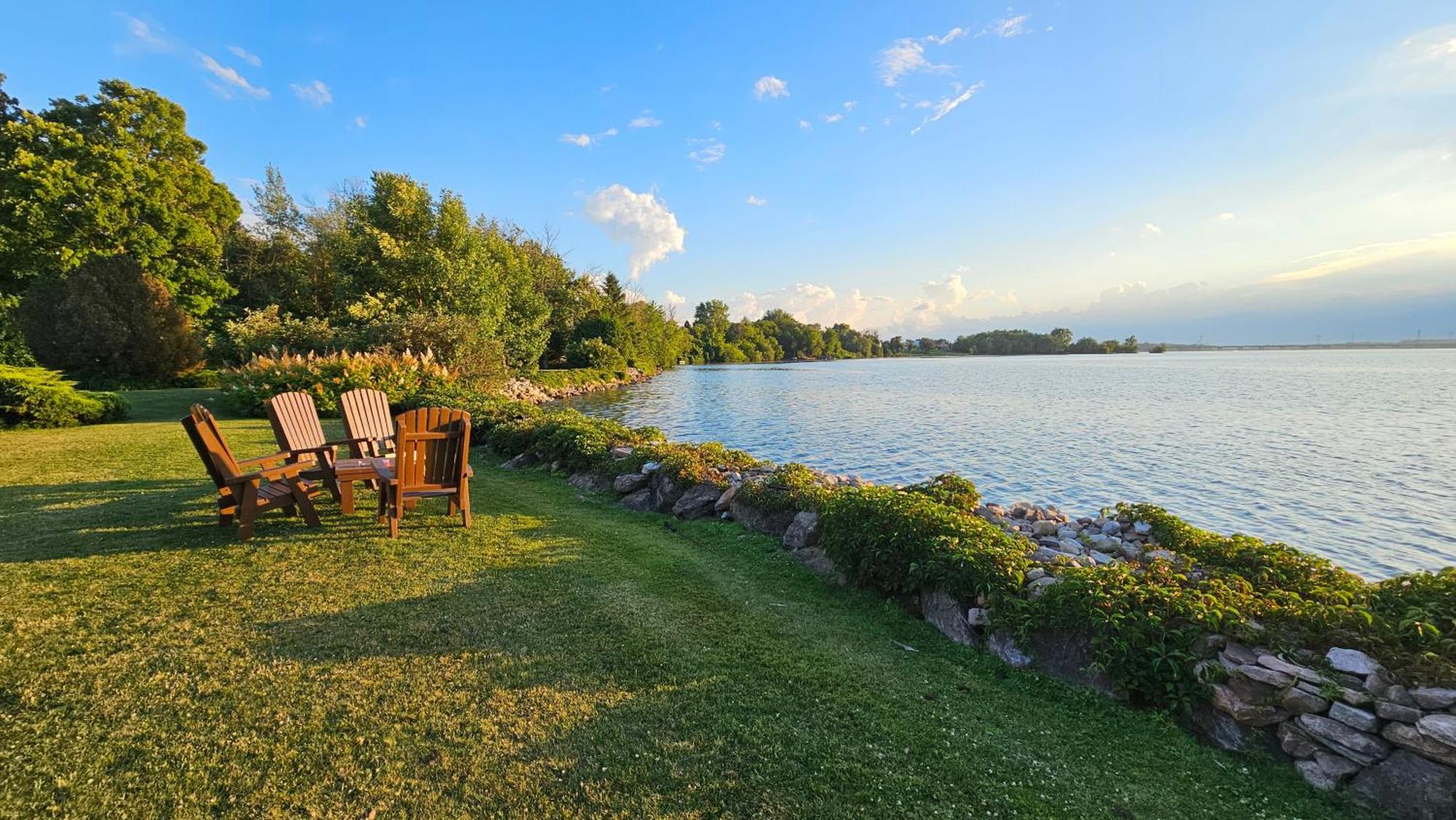 Hotel Oasis Lac St-Louis Salaberry-de-Valleyfield Luaran gambar