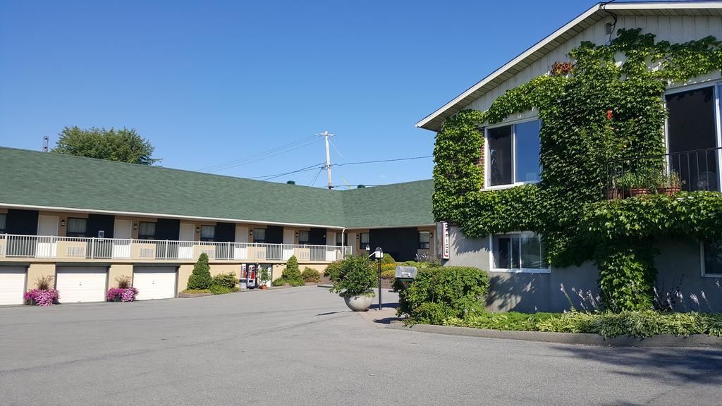 Hotel Oasis Lac St-Louis Salaberry-de-Valleyfield Luaran gambar