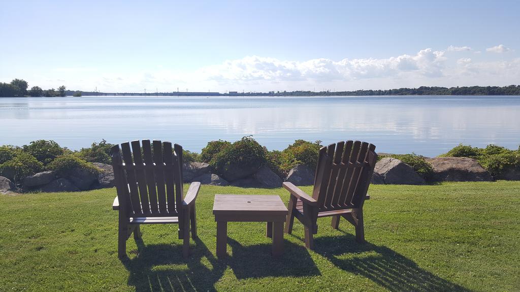 Hotel Oasis Lac St-Louis Salaberry-de-Valleyfield Luaran gambar